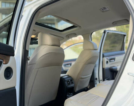 Белый Хонда СРВ, объемом двигателя 1.99 л и пробегом 51 тыс. км за 31500 $, фото 36 на Automoto.ua