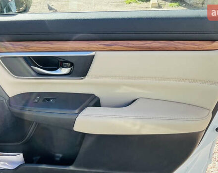 Белый Хонда СРВ, объемом двигателя 1.99 л и пробегом 6 тыс. км за 28500 $, фото 12 на Automoto.ua