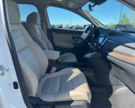 Белый Хонда СРВ, объемом двигателя 1.5 л и пробегом 13 тыс. км за 12000 $, фото 8 на Automoto.ua