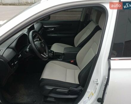 Белый Хонда СРВ, объемом двигателя 1.5 л и пробегом 9 тыс. км за 27000 $, фото 5 на Automoto.ua