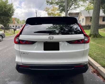 Белый Хонда СРВ, объемом двигателя 1.5 л и пробегом 25 тыс. км за 13000 $, фото 5 на Automoto.ua