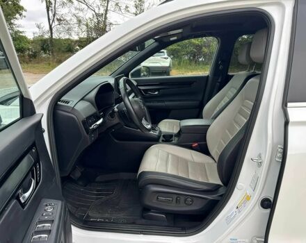 Хонда СРВ 2023 в Одессе на Automoto.ua Белый Хонда СРВ, объемом двигателя 2 л и пробегом 17 тыс. км за 19450 $, фото 8 на Automoto.ua