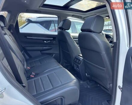 Хонда СРВ 2023 в Днепре (Днепропетровске) на Automoto.ua Белый Хонда СРВ, объемом двигателя 1.99 л и пробегом 33 тыс. км за 43700 $, фото 14 на Automoto.ua