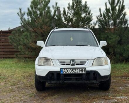 Белый Хонда СРВ, объемом двигателя 2 л и пробегом 200 тыс. км за 2400 $, фото 1 на Automoto.ua