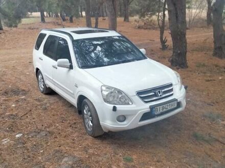 Белый Хонда СРВ, объемом двигателя 2 л и пробегом 210 тыс. км за 7300 $, фото 1 на Automoto.ua