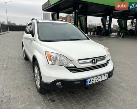 Белый Хонда СРВ, объемом двигателя 2.35 л и пробегом 200 тыс. км за 9999 $, фото 1 на Automoto.ua