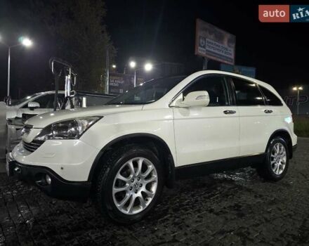 Хонда СРВ 2008 в Киеве на Automoto.ua Белый Хонда СРВ, объемом двигателя 2.4 л и пробегом 165 тыс. км за 11000 $, фото 1 на Automoto.ua