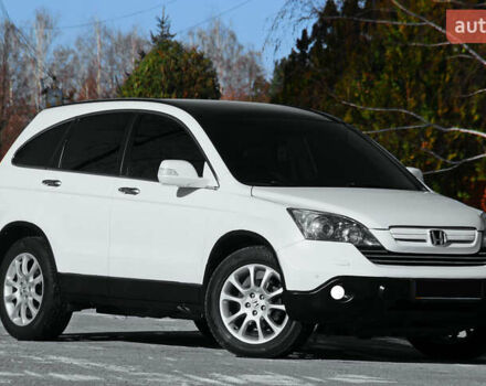 Белый Хонда СРВ, объемом двигателя 2.4 л и пробегом 138 тыс. км за 11750 $, фото 1 на Automoto.ua