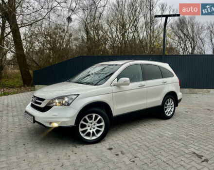 Белый Хонда СРВ, объемом двигателя 2.2 л и пробегом 159 тыс. км за 15550 $, фото 1 на Automoto.ua