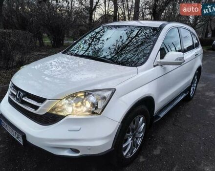 Белый Хонда СРВ, объемом двигателя 2 л и пробегом 231 тыс. км за 12700 $, фото 1 на Automoto.ua