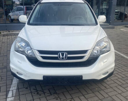 Белый Хонда СРВ, объемом двигателя 2.2 л и пробегом 296 тыс. км за 12000 $, фото 1 на Automoto.ua