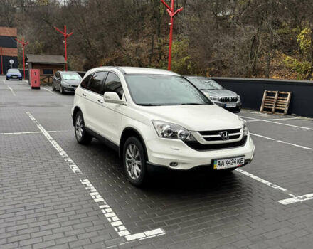 Белый Хонда СРВ, объемом двигателя 0 л и пробегом 155 тыс. км за 15000 $, фото 1 на Automoto.ua