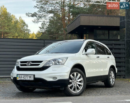 Белый Хонда СРВ, объемом двигателя 2 л и пробегом 280 тыс. км за 11999 $, фото 1 на Automoto.ua