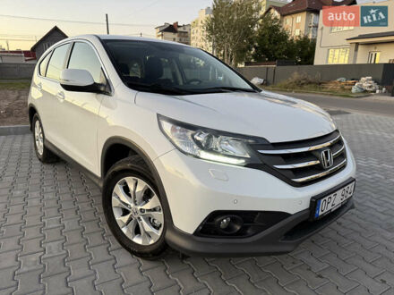 Белый Хонда СРВ, объемом двигателя 2.2 л и пробегом 240 тыс. км за 16750 $, фото 1 на Automoto.ua