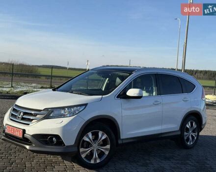Белый Хонда СРВ, объемом двигателя 2.2 л и пробегом 254 тыс. км за 16950 $, фото 1 на Automoto.ua