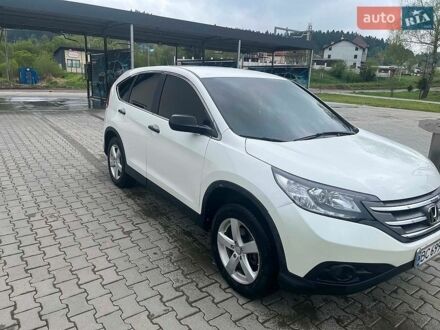 Белый Хонда СРВ, объемом двигателя 2.35 л и пробегом 156 тыс. км за 13800 $, фото 1 на Automoto.ua