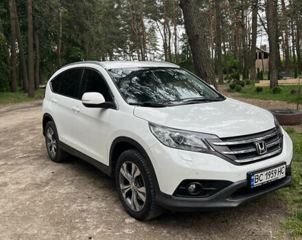Белый Хонда СРВ, объемом двигателя 2.2 л и пробегом 235 тыс. км за 15200 $, фото 1 на Automoto.ua