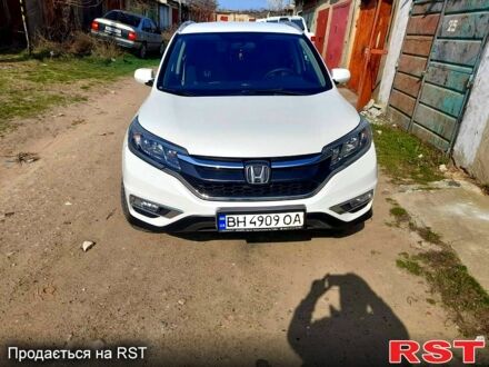 Хонда СРВ 2015 в Рени на Automoto.ua Белый Хонда СРВ, объемом двигателя 2.4 л и пробегом 125 тыс. км за 15800 $, фото 1 на Automoto.ua