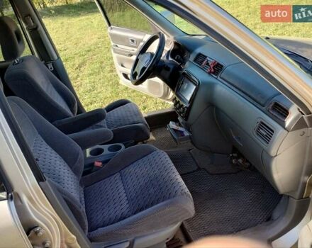 Бежевий Хонда СРВ, об'ємом двигуна 1.6 л та пробігом 355 тис. км за 5000 $, фото 6 на Automoto.ua