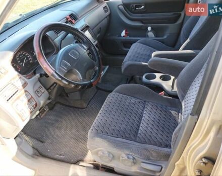 Бежевий Хонда СРВ, об'ємом двигуна 1.6 л та пробігом 355 тис. км за 5000 $, фото 1 на Automoto.ua