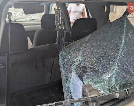 Бежевий Хонда СРВ, об'ємом двигуна 2 л та пробігом 244 тис. км за 2000 $, фото 9 на Automoto.ua