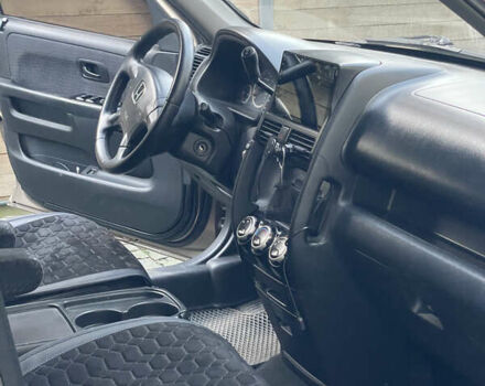 Бежевий Хонда СРВ, об'ємом двигуна 2 л та пробігом 209 тис. км за 6000 $, фото 38 на Automoto.ua