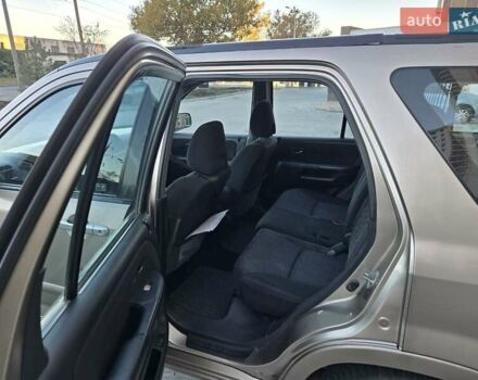 Бежевый Хонда СРВ, объемом двигателя 2.2 л и пробегом 430 тыс. км за 7600 $, фото 20 на Automoto.ua