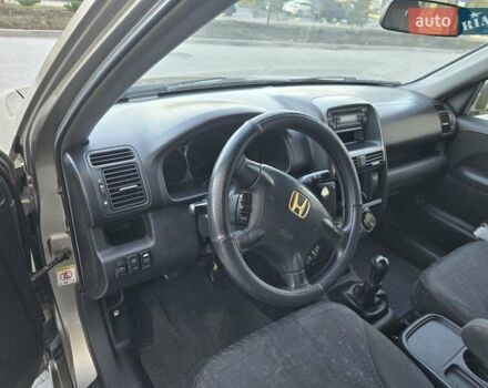 Бежевый Хонда СРВ, объемом двигателя 2.2 л и пробегом 430 тыс. км за 7600 $, фото 15 на Automoto.ua