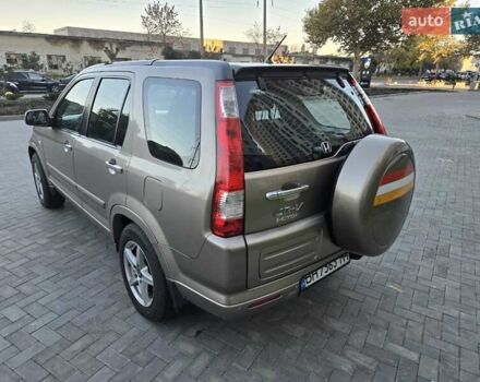 Бежевый Хонда СРВ, объемом двигателя 2.2 л и пробегом 430 тыс. км за 7600 $, фото 4 на Automoto.ua