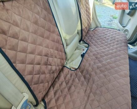 Бежевый Хонда СРВ, объемом двигателя 2.35 л и пробегом 363 тыс. км за 9900 $, фото 6 на Automoto.ua