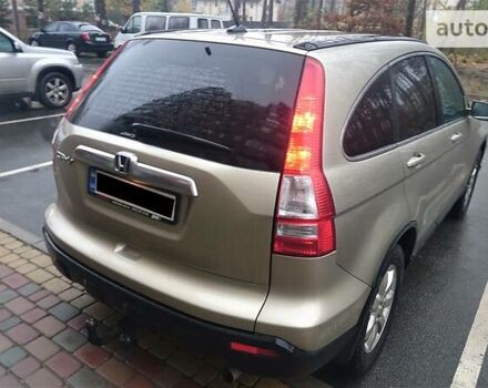 Бежевый Хонда СРВ, объемом двигателя 2.4 л и пробегом 195 тыс. км за 11000 $, фото 4 на Automoto.ua