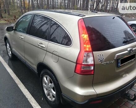 Бежевый Хонда СРВ, объемом двигателя 2.4 л и пробегом 195 тыс. км за 11000 $, фото 5 на Automoto.ua