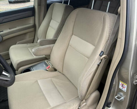 Бежевий Хонда СРВ, об'ємом двигуна 2.4 л та пробігом 292 тис. км за 8450 $, фото 9 на Automoto.ua