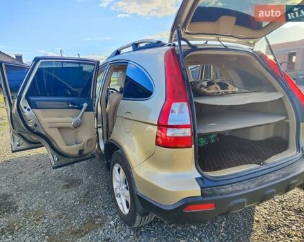 Бежевый Хонда СРВ, объемом двигателя 2.35 л и пробегом 363 тыс. км за 9900 $, фото 7 на Automoto.ua