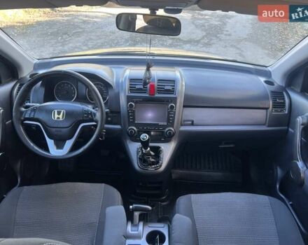 Бежевий Хонда СРВ, об'ємом двигуна 2 л та пробігом 289 тис. км за 8400 $, фото 9 на Automoto.ua