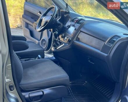 Бежевий Хонда СРВ, об'ємом двигуна 2 л та пробігом 289 тис. км за 8400 $, фото 11 на Automoto.ua