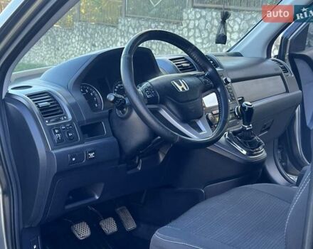 Бежевий Хонда СРВ, об'ємом двигуна 2 л та пробігом 289 тис. км за 8400 $, фото 8 на Automoto.ua