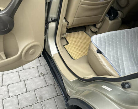 Бежевий Хонда СРВ, об'ємом двигуна 2.35 л та пробігом 248 тис. км за 9000 $, фото 26 на Automoto.ua