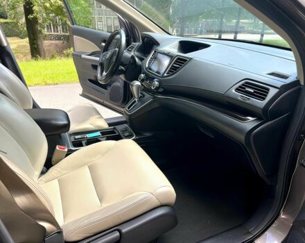 Бежевый Хонда СРВ, объемом двигателя 2.4 л и пробегом 74 тыс. км за 3600 $, фото 9 на Automoto.ua