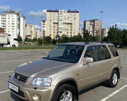 Бежевый Хонда СРВ, объемом двигателя 1.97 л и пробегом 325 тыс. км за 5500 $, фото 1 на Automoto.ua