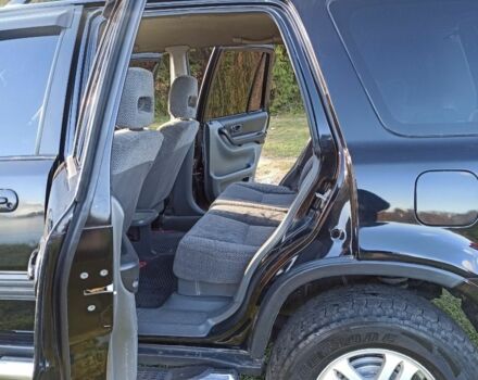 Черный Хонда СРВ, объемом двигателя 2 л и пробегом 278 тыс. км за 6000 $, фото 5 на Automoto.ua