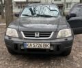 Черный Хонда СРВ, объемом двигателя 2 л и пробегом 377 тыс. км за 4500 $, фото 1 на Automoto.ua