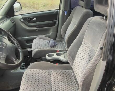 Чорний Хонда СРВ, об'ємом двигуна 2 л та пробігом 450 тис. км за 4100 $, фото 7 на Automoto.ua