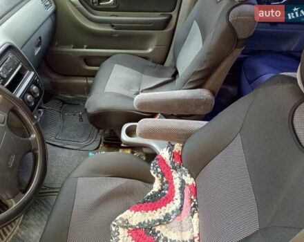 Черный Хонда СРВ, объемом двигателя 2 л и пробегом 299 тыс. км за 4999 $, фото 6 на Automoto.ua