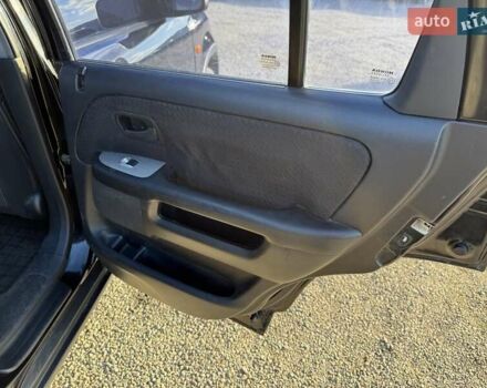 Чорний Хонда СРВ, об'ємом двигуна 2 л та пробігом 320 тис. км за 5800 $, фото 13 на Automoto.ua