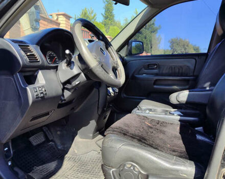 Черный Хонда СРВ, объемом двигателя 2 л и пробегом 268 тыс. км за 5300 $, фото 4 на Automoto.ua