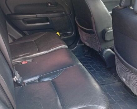 Черный Хонда СРВ, объемом двигателя 2.2 л и пробегом 317 тыс. км за 4500 $, фото 2 на Automoto.ua