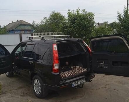 Черный Хонда СРВ, объемом двигателя 2 л и пробегом 271 тыс. км за 7400 $, фото 1 на Automoto.ua