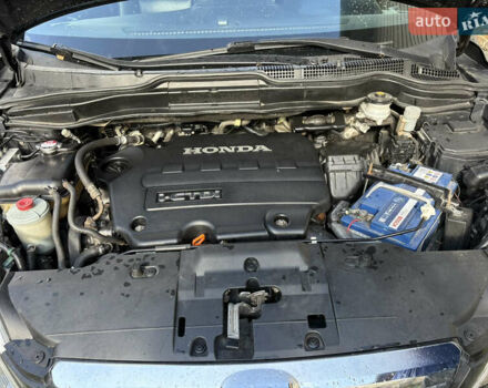 Черный Хонда СРВ, объемом двигателя 2.2 л и пробегом 247 тыс. км за 9600 $, фото 2 на Automoto.ua
