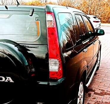 Черный Хонда СРВ, объемом двигателя 2 л и пробегом 186 тыс. км за 10000 $, фото 5 на Automoto.ua